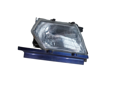 FARO DELANTERO DERECHO NISSAN PATROL 2003