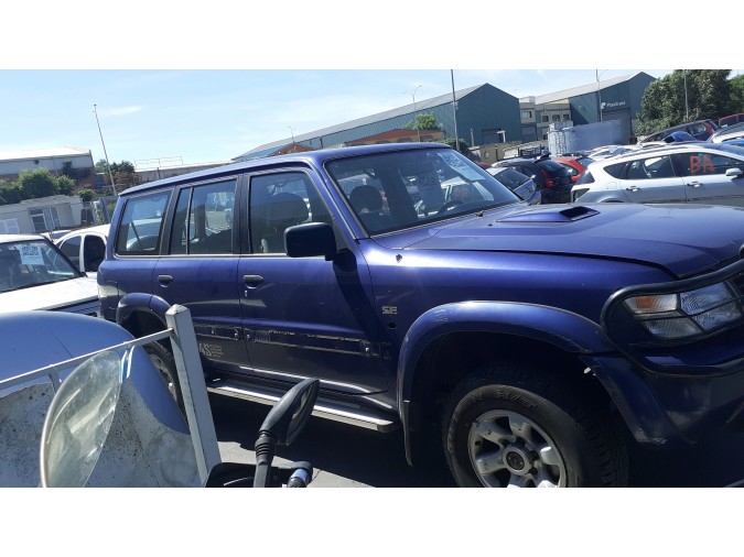 Panel frontal NISSAN PATROL 2003