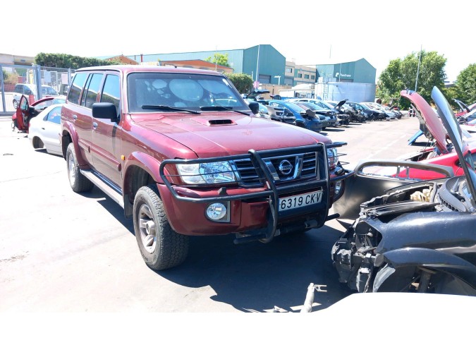 PUERTA TRASERA IZQUIERDA NISSAN PATROL 2003
