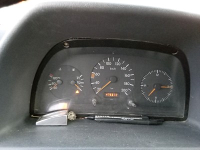 TRANSMISIÓN DELANTERA IZQUIERDA MERCEDES VITO 108 D 2.3 1997
