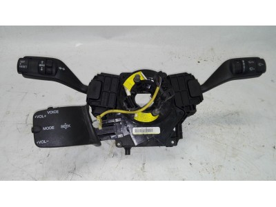 MANDO MULTIFUNCION FORD FOCUS 2006