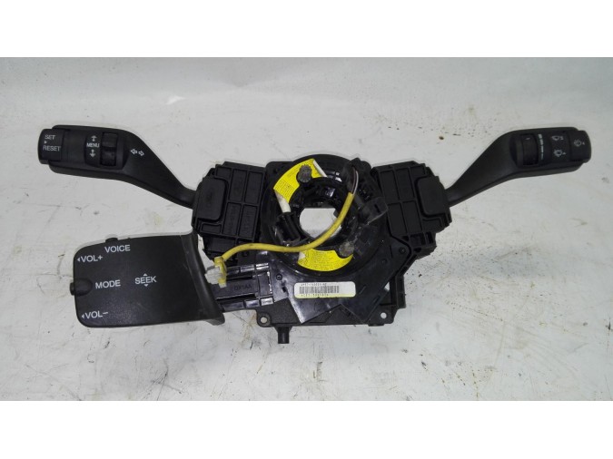 MANDO MULTIFUNCION FORD FOCUS 2006