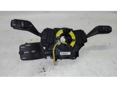 MANDO MULTIFUNCION FORD FOCUS 2008