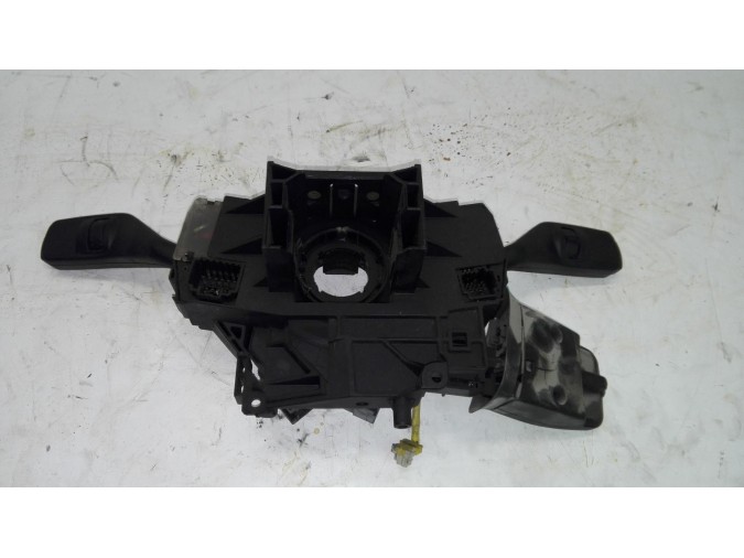 MANDO MULTIFUNCION FORD FOCUS 2008