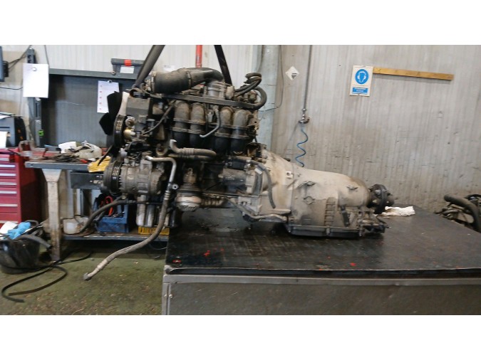 MOTOR CON ACCESORIOS SIN CAJA DE CAMBIOS MERCEDES CLK 230 KOMPRESSOR 1998