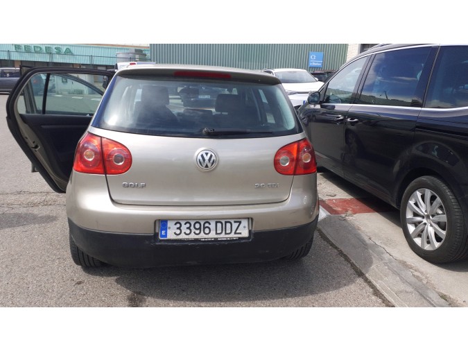 MANDO ELEVALUNAS VOLKSWAGEN GOLF 2004