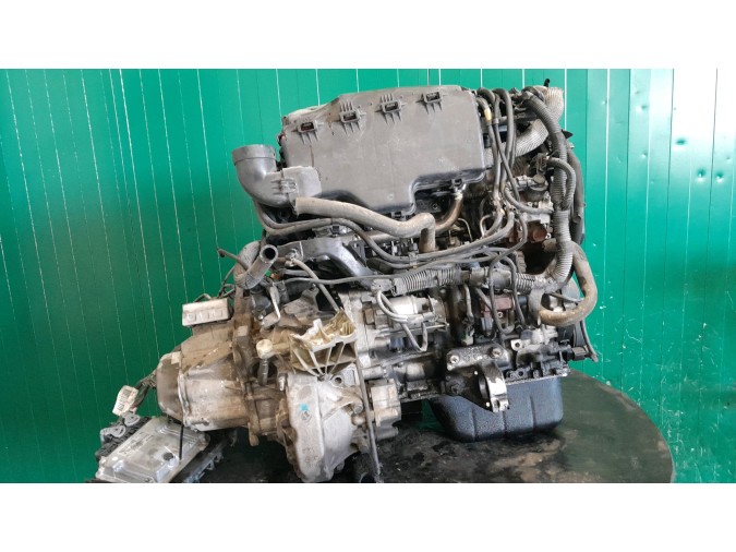 MOTOR CON ACCESORIOS Y CAJA DE CAMBIOS PEUGEOT 207 2009
