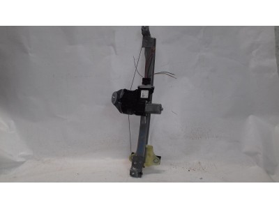 ELEVALUNAS DELANTERO DERECHO RENAULT CAPTUR 2016