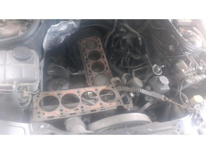 FARO ANTINIEBLA IZQUIERDO MERCEDES C 180 2001