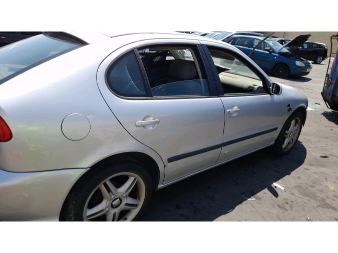 Intercooler SEAT LEON 2000