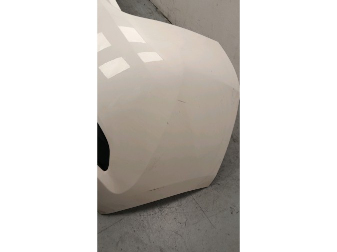 PARAGOLPES TRASERO TOYOTA AURIS BLANCO 2018