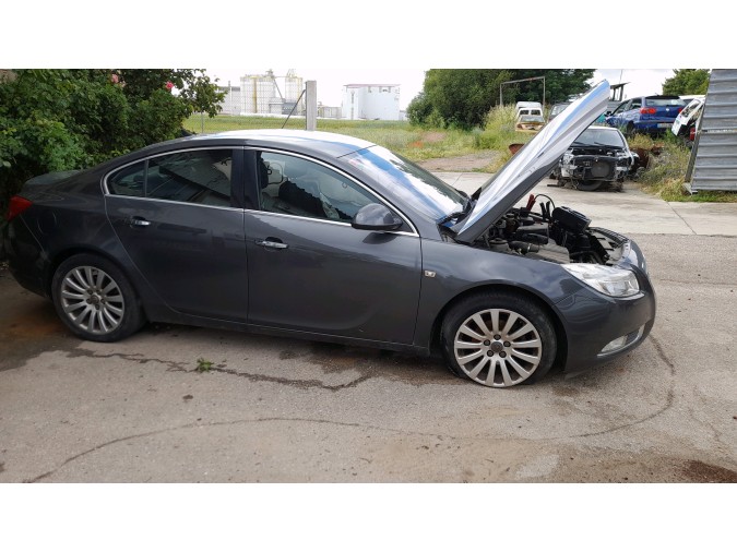 FARO ANTINIEBLA DELANTERO IZQUIERDO OPEL INSIGNIA 2010