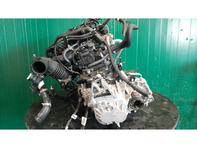 MOTOR CON ACCESORIOS Y CAJA DE CAMBIOS HYUNDAI I20
