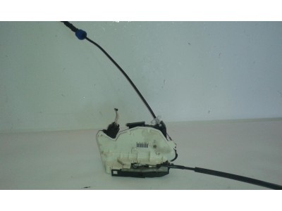 CERRADURA PUERTA DELANTERA DERECHA VOLKSWAGEN PASSAT CC 2015