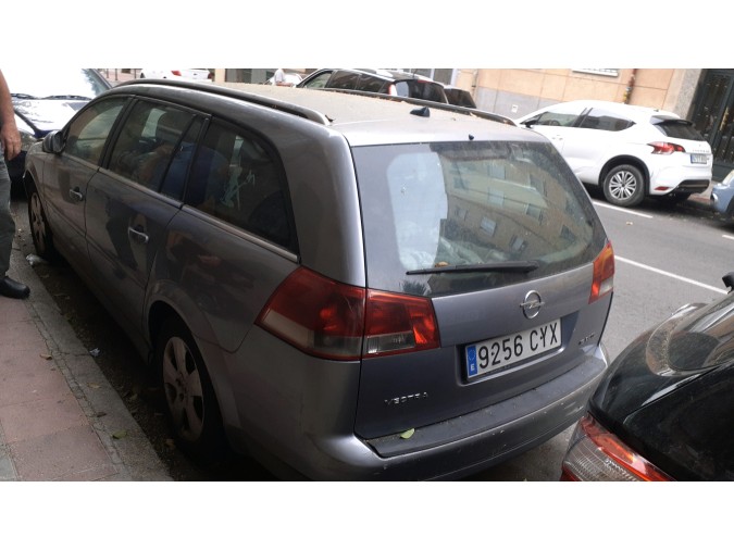 Intercooler OPEL VECTRA 2004