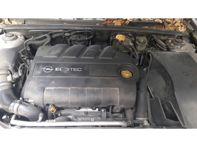 Intercooler OPEL VECTRA 2004