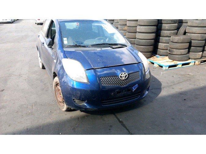 MECANICA TRASERA	 TOYOTA YARIS 2002