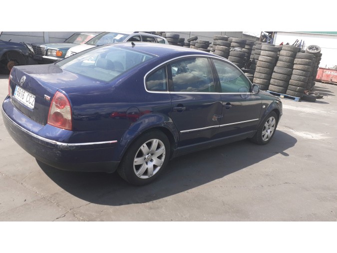 Intercooler VOLKSWAGEN PASSAT 2002