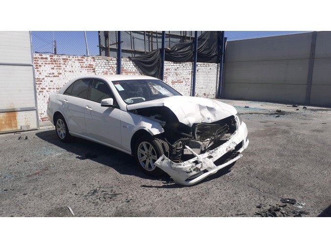 BUJE TRASERO DERECHO MERCEDES E 200 CDI / BLUETEC 2011