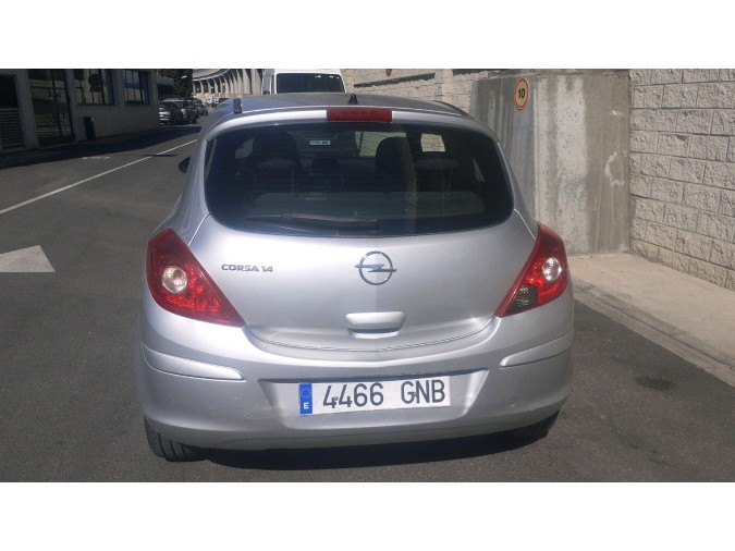 Respaldo Asiento Trasero Lado Derecho OPEL CORSA 2009