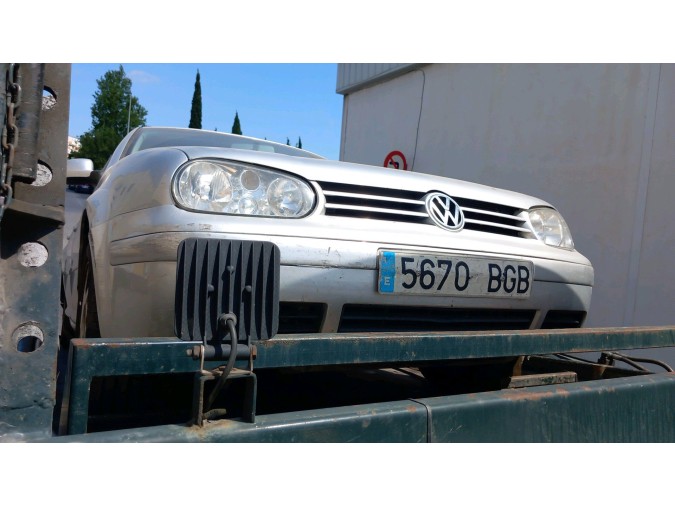 Intercooler VOLKSWAGEN GOLF 2001