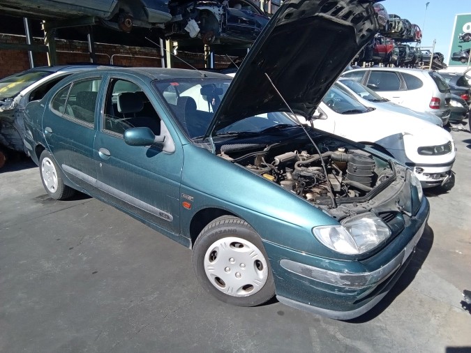 PRETENSOR CINTURÓN DELANTERO DERECHO RENAULT MÉGANE CLASSIC 1998