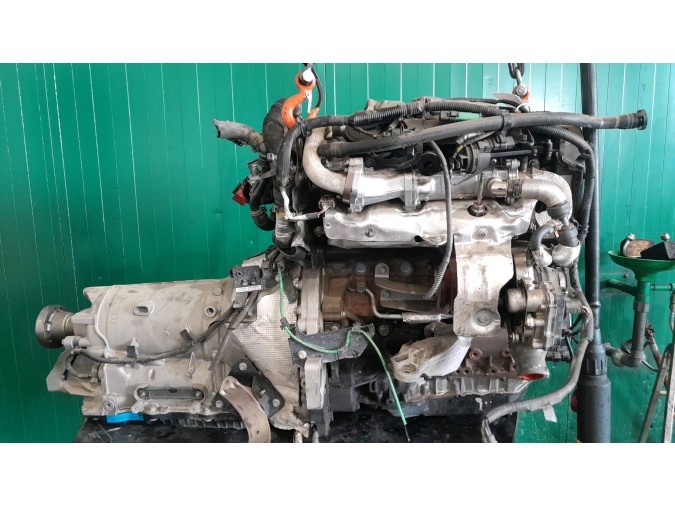 MOTOR CON ACCESORIOS Y CAJA DE CAMBIOS JAGUAR XF
