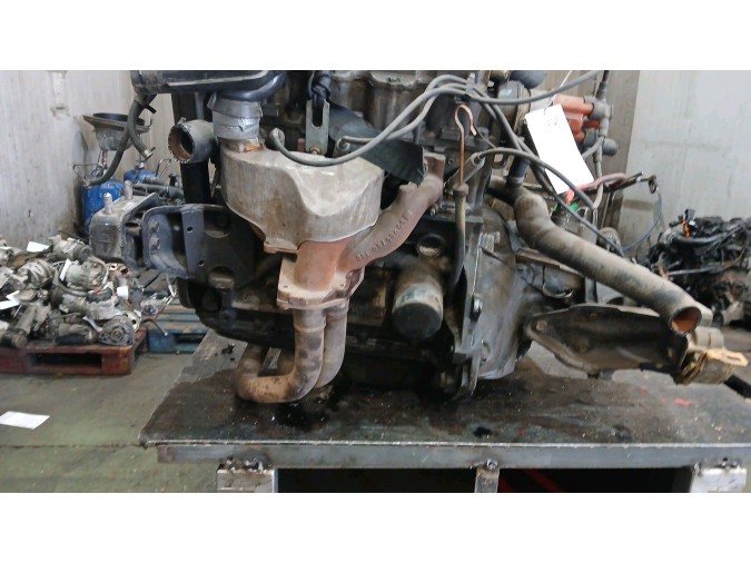 MOTOR CON ACCESORIOS Y CAJA DE CAMBIOS OPEL KADETT 1987
