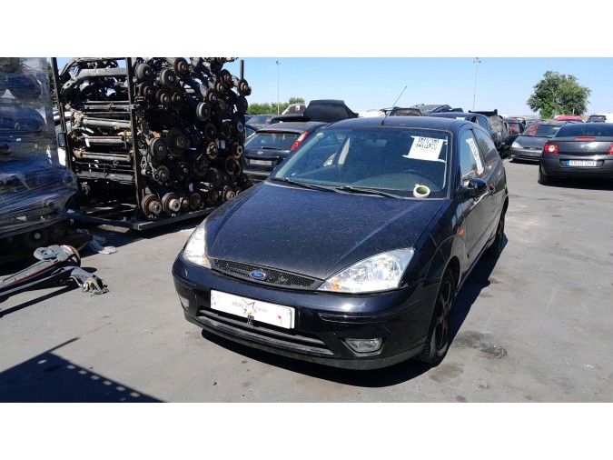 Intercooler FORD FOCUS 2004