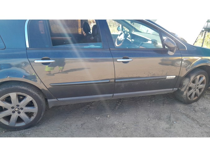Autorradio RENAULT VEL SATIS 2005
