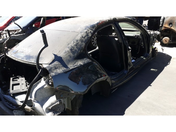 MANGUETA DELANTERA IZQUIERDA LEXUS IS 300H 2018