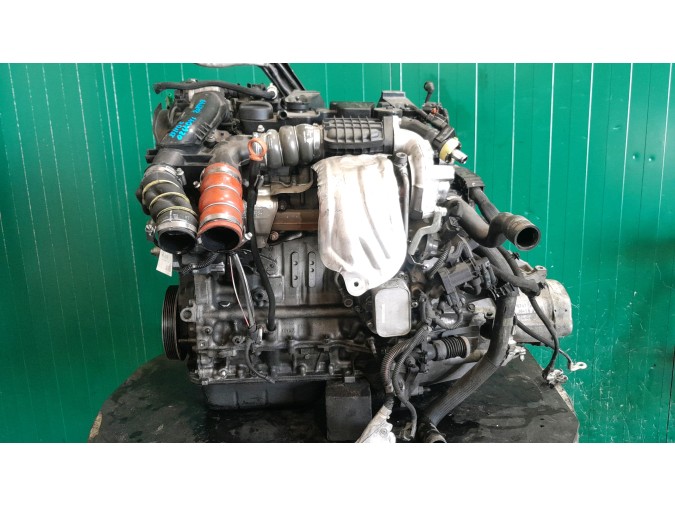 MOTOR CON ACCESORIOS SIN CAJA DE CAMBIOS PEUGEOT 208 2017