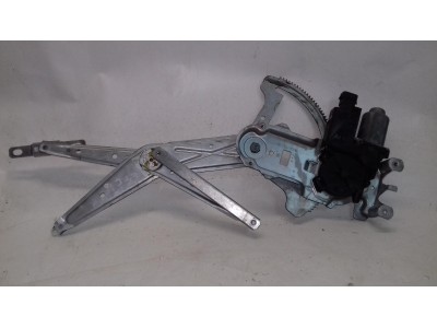 ELEVALUNAS DELANTERO DERECHO OPEL MERIVA 2005