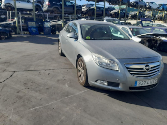 Coche despiece completo OPEL INSIGNIA 00145973