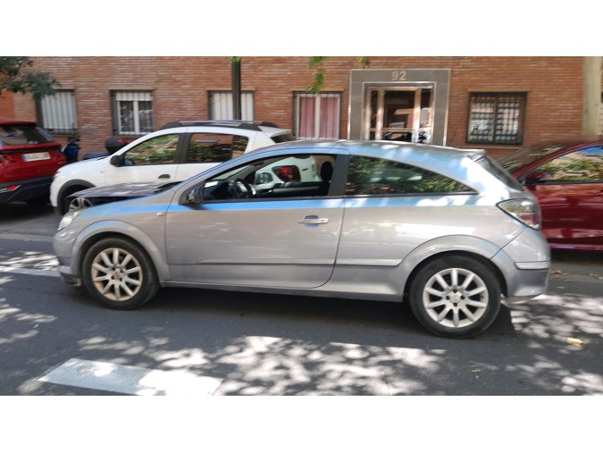 ASIENTOS TRASEROS OPEL ASTRA GTC 2006