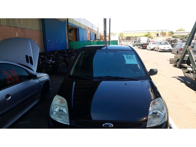Radiador motor FORD FIESTA 2004