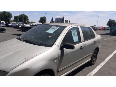 ALETA DELANTERA DERECHA SKODA FABIA 2001