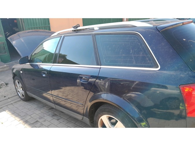 Radiador motor AUDI A4 2004