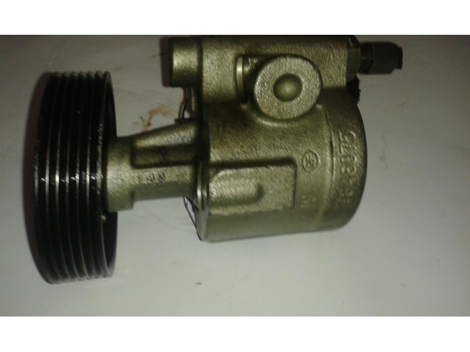 BOMBA SERVODIRECCION RENAULT SCENIC 2000