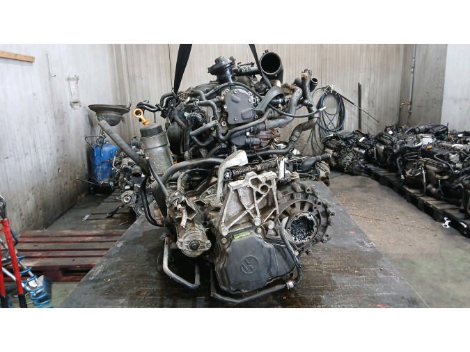 MOTOR CON ACCESORIOS Y CAJA DE CAMBIOS SKODA OCTAVIA 2006