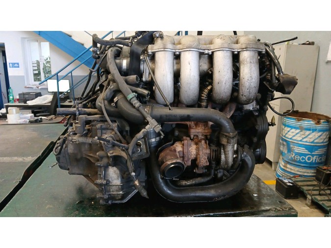 MOTOR CON ACCESORIOS Y CAJA DE CAMBIOS PEUGEOT 605