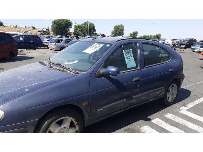 Radiador motor RENAULT MÉGANE 2000