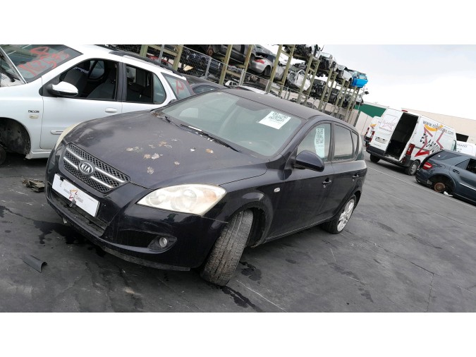 MANDO ELEVALUNAS DELANTERO DERECHO KIA CEED 2009