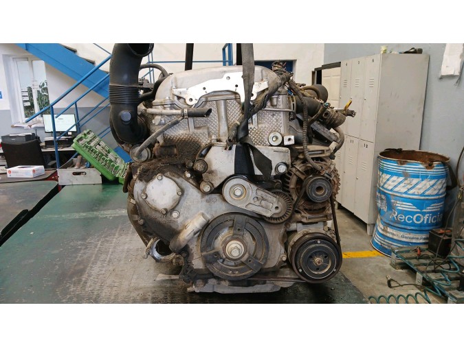 MOTOR CON ACCESORIOS Y CAJA DE CAMBIOS SAAB 9-3 2004
