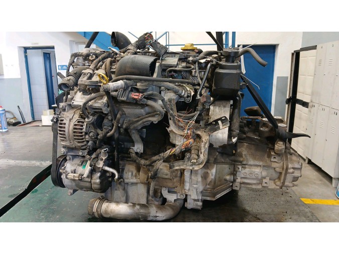 MOTOR CON ACCESORIOS Y CAJA DE CAMBIOS SAAB 9-3 2004