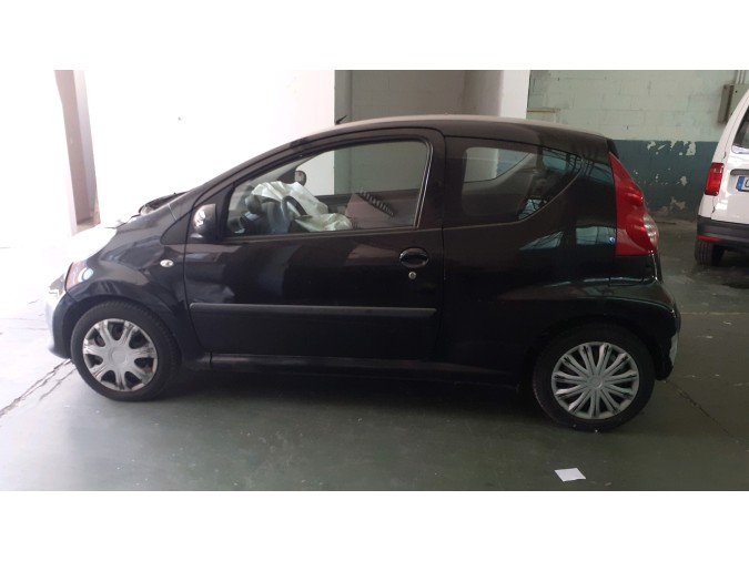 ALETA DELANTERA DERECHA PEUGEOT 107 2006