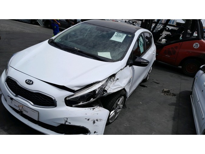 BRAZO SUSPENSION SUPERIOR TRASERO IZQUIERDO KIA CEED 2015