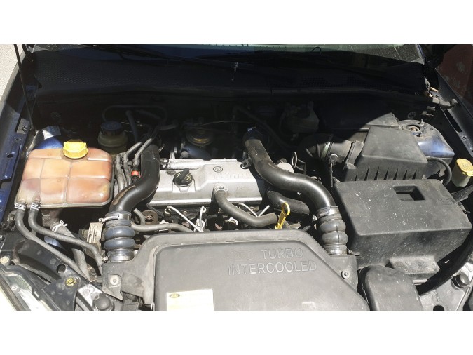 Intercooler FORD FOCUS 2005