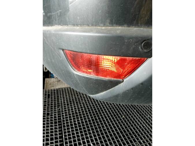 FARO ANTINIEBLA TRASERO IZQUIERDO LAND ROVER RANGE ROVER SPORT 2016