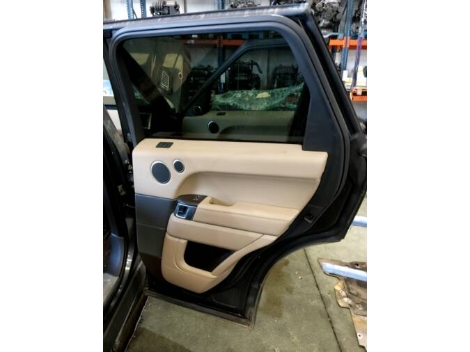 ELEVALUNAS TRASERO DERECHO LAND ROVER RANGE ROVER SPORT 2016